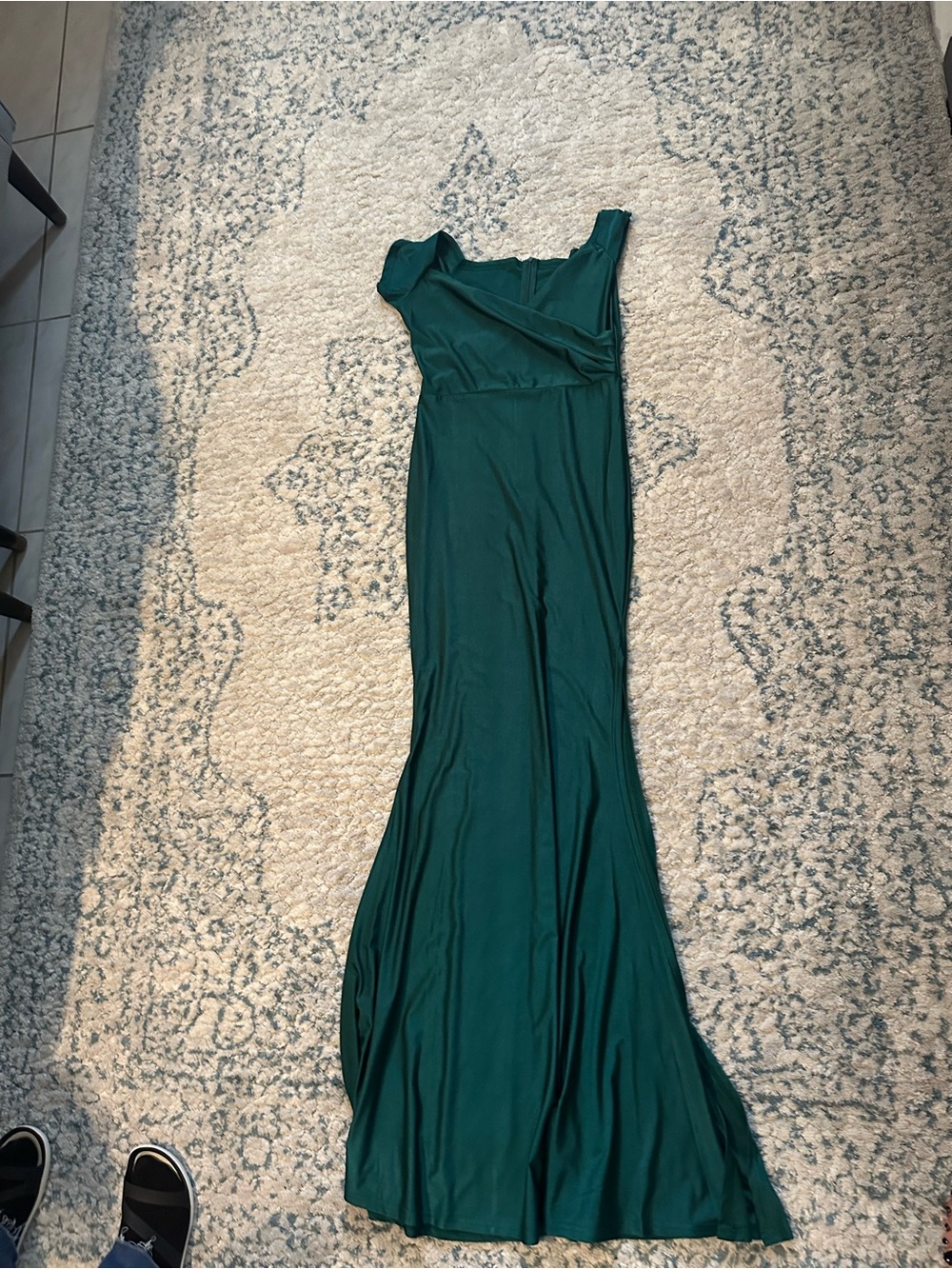 One-Shoulder Deep Green Evening Gown